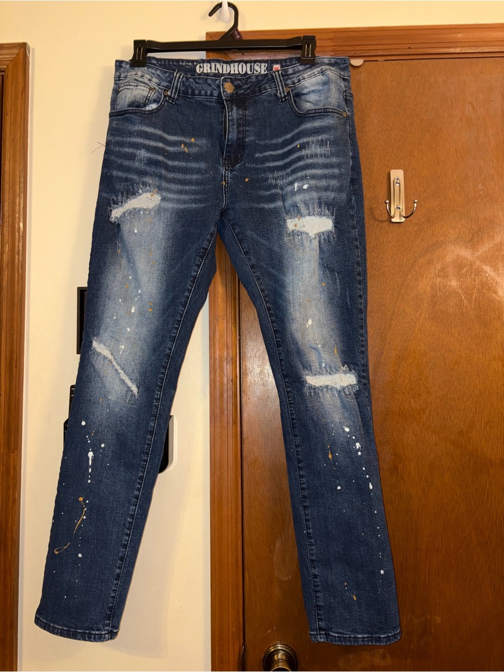 Men’s Dark Blue Skinny Jeans with Distressed & Paint-Splatter Detail